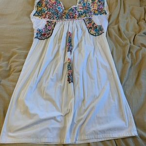 Vintage Mexican embroidered dress